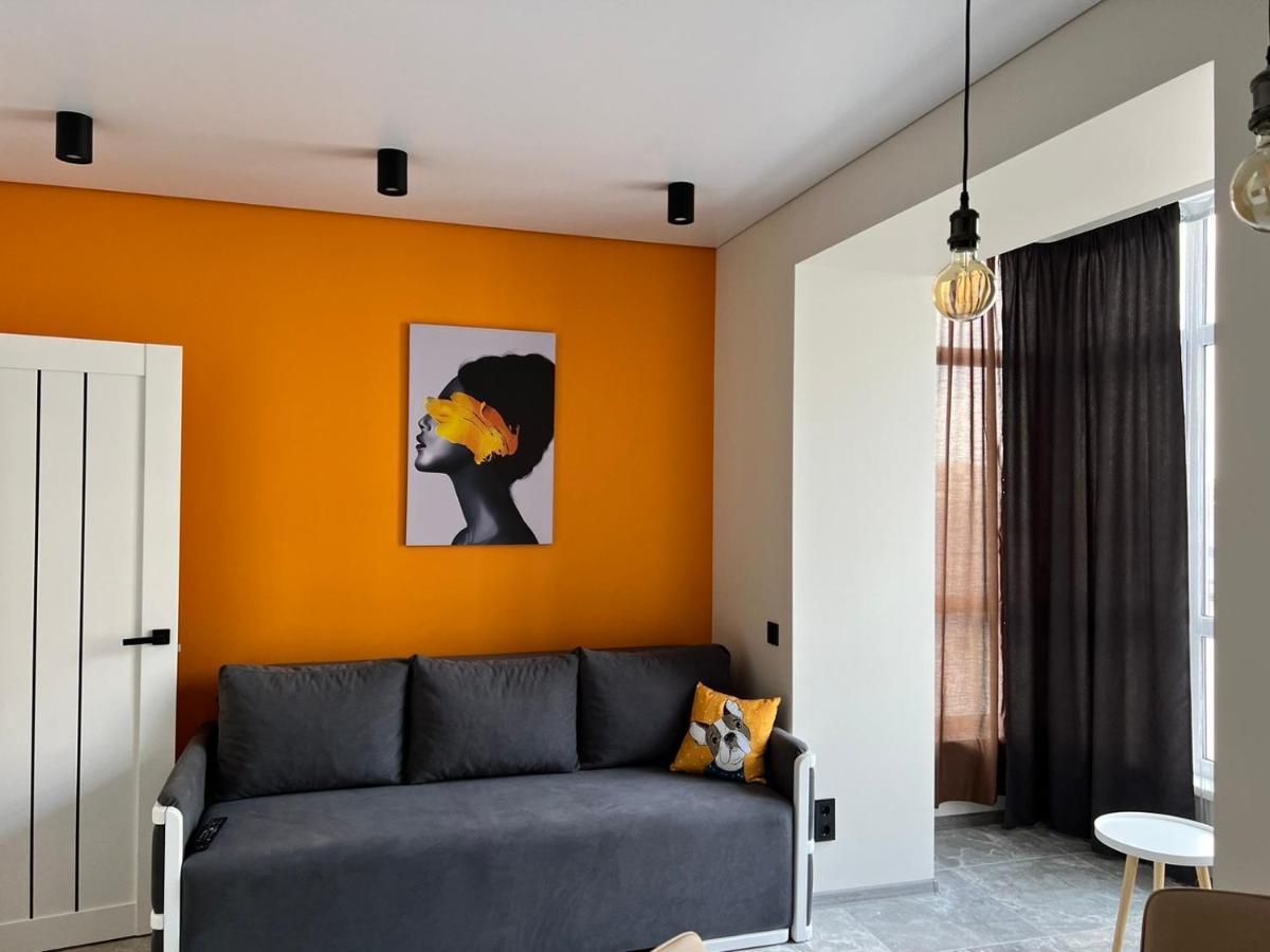Gold Apartment Vysochana18 イヴァーノ＝フランキーウシク エクステリア 写真